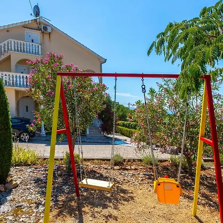 2 Bedroom Stunning In Διαμέρισμα *